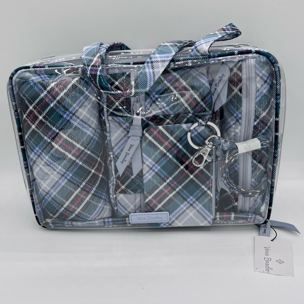 Vera Bradley Cosmetic Organizer Set
in Cotton